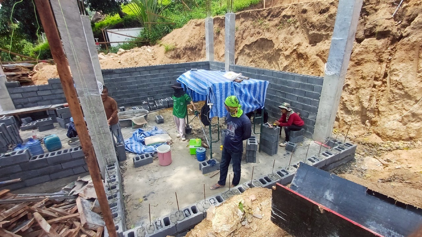 Viewpoint, Chaweng Noi — April 2025, structure