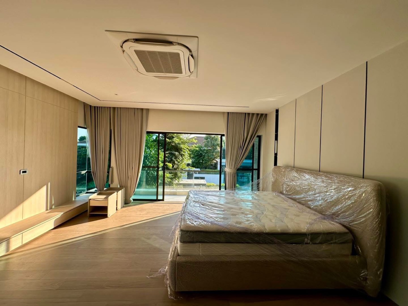 Ladawan Village Residence — interior detail
