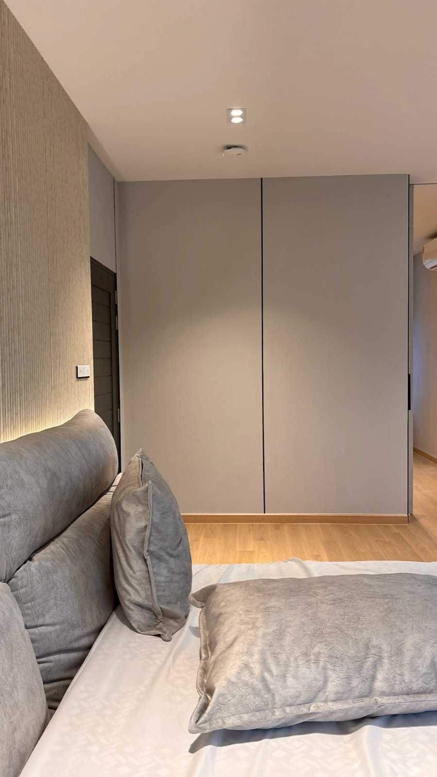 Narasiri Village Residence — hallway