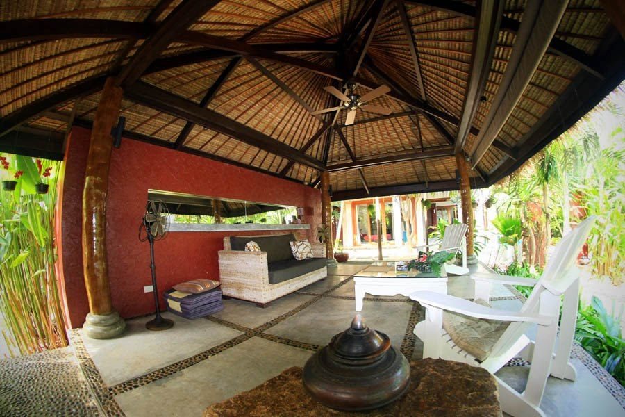 Open-sided pavilion lounge, Siam