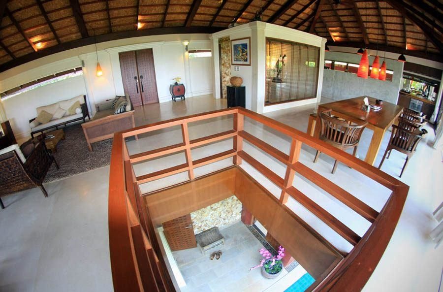 Interior corridor, Siam